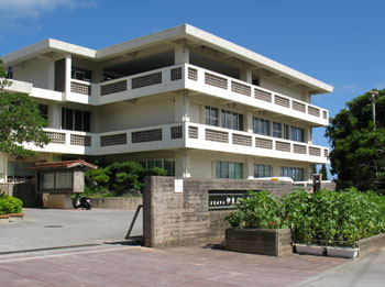 �ɗǔg���w�Z